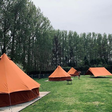 Fiertelmeers Boutique Glamping Hotel Ronse Kültér fotó