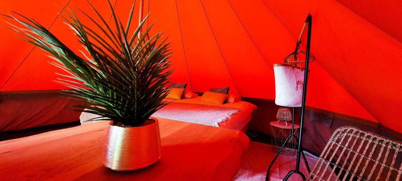 Fiertelmeers Boutique Glamping Hotel Ronse Kültér fotó
